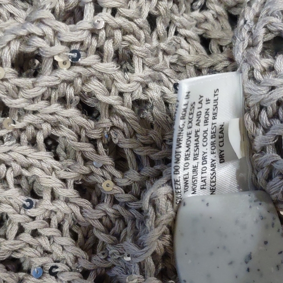 Eileen Fisher Open Weave Italian Yarn Box Top With Sparkles Size M - Picture 12 of 14